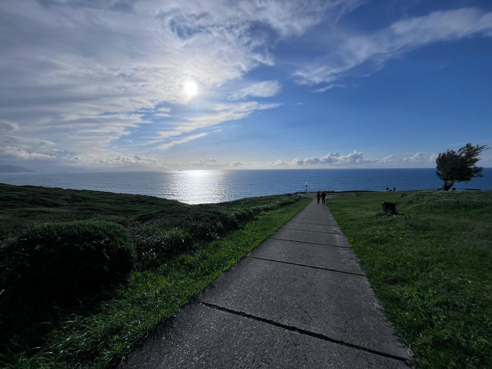 Tu Refugio Junto Al Mar Te Espera Disfruta Final Europa League Apartment Barrika